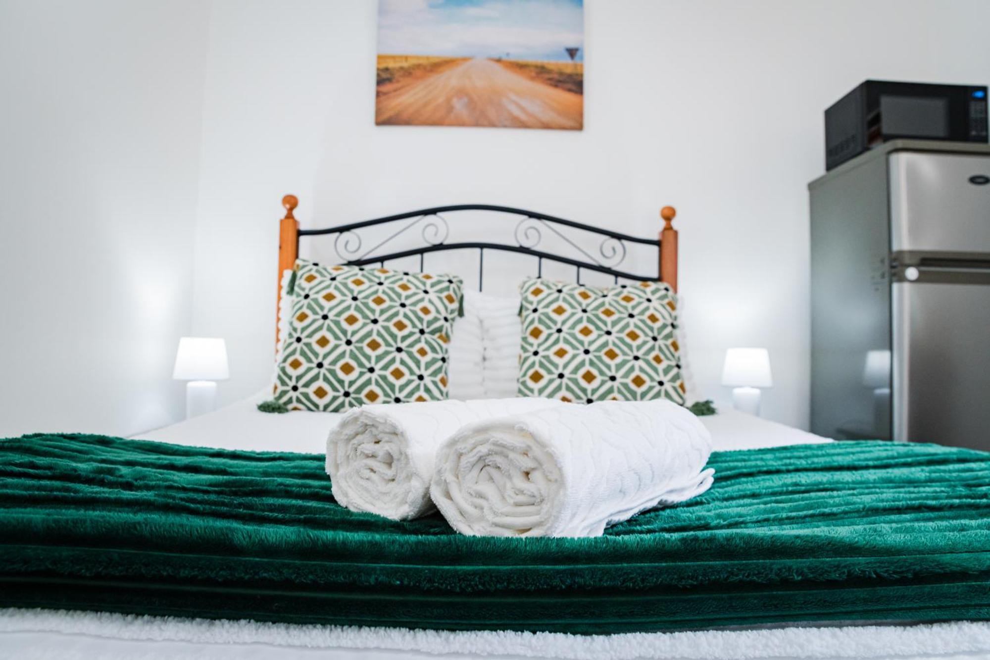 Modern & 1 Bedroom Close To Major Attractions Apartment Cape Town